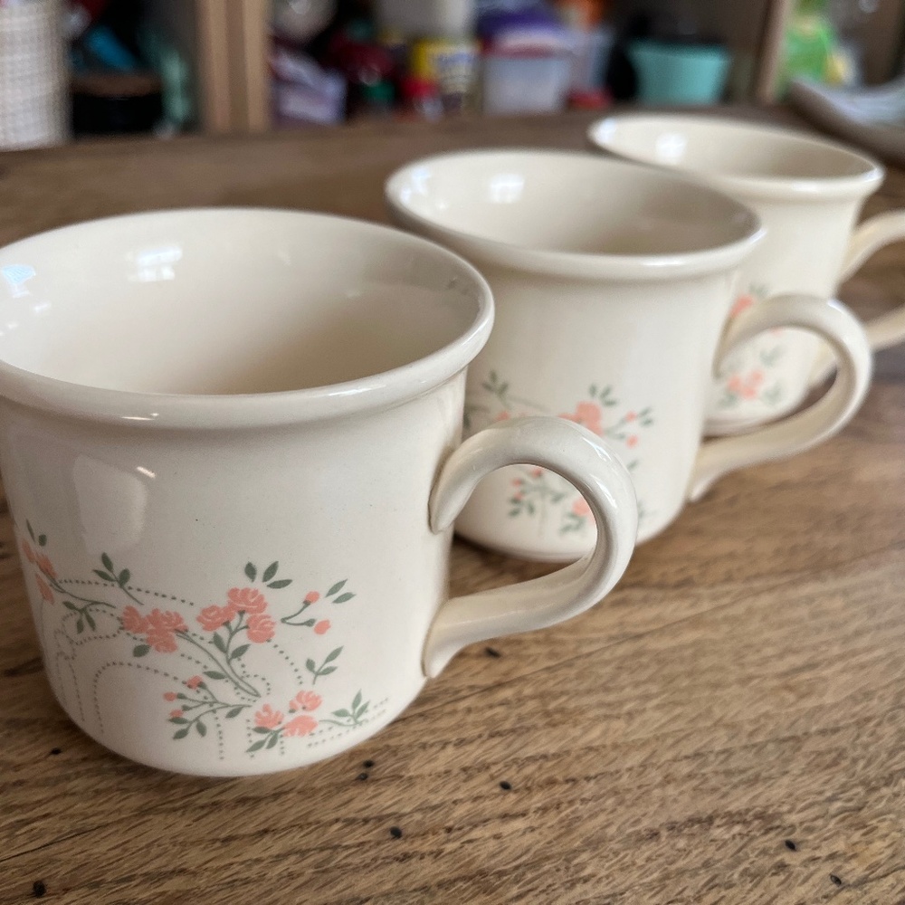 Scarce Vintage Staffordshire Tableware from England Cream and Floral Mugs - 3